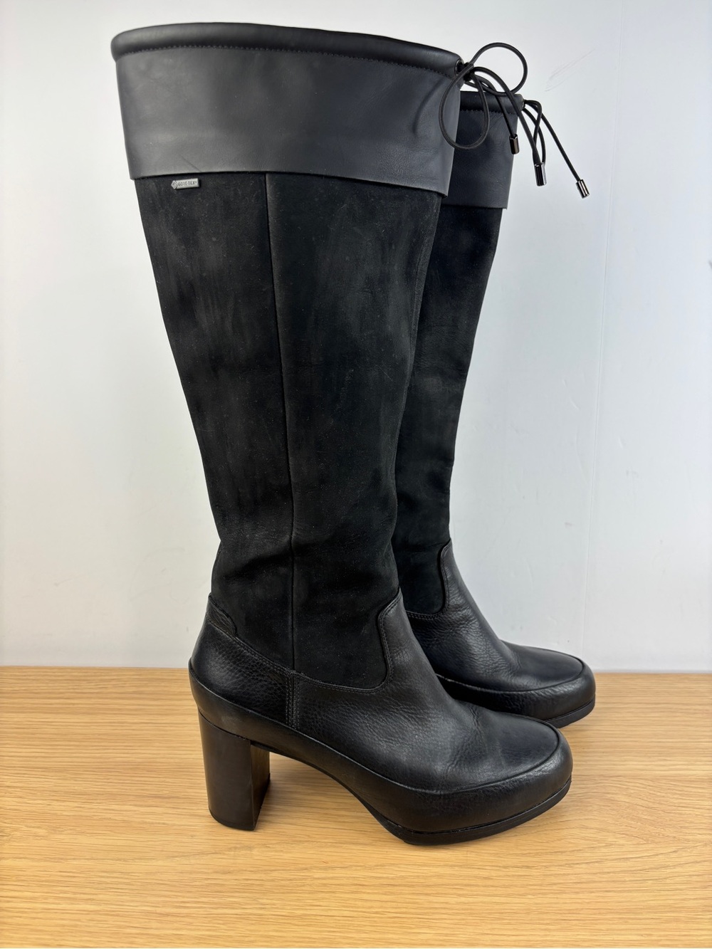 Clarks London Town GTX Black Suede / Leather Waterproof GORE-TEX Woman’s 9